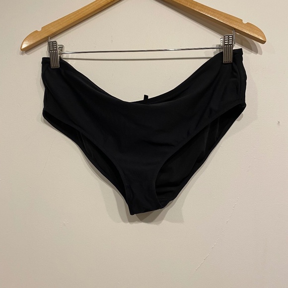 **$5 SALE** J.Crew Black Mid Rise Bikini Bottom size Large - Picture 1 of 2